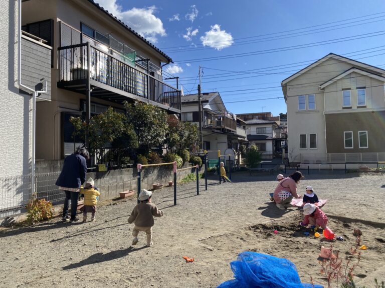 朝は寒かったけれど日中は、ポカポカ陽気