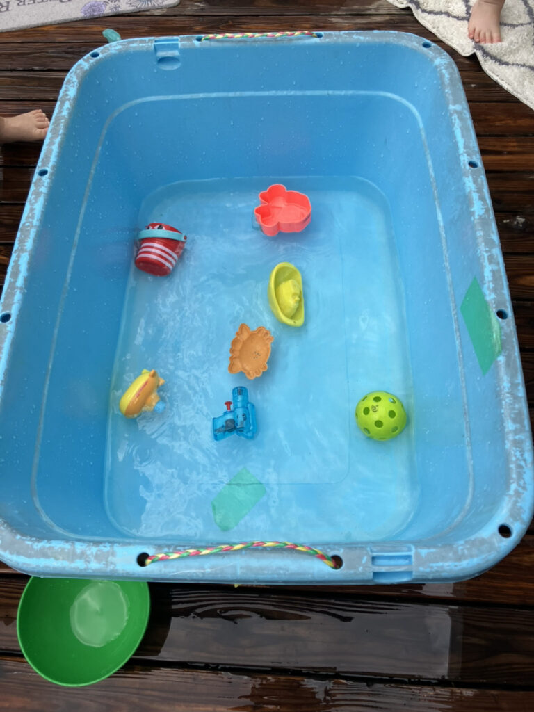 今日は水遊びをしたよ～♪